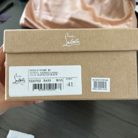 Christian Louboutin Dolly Pump - Picture 9 of 13